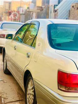 تويوتا كراون